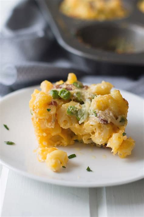 macaroni-and-cheese-cups image