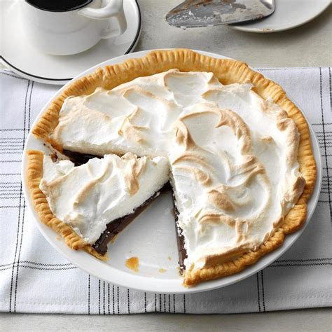 45-old-fashioned-pie-recipes-we-still-make-today image