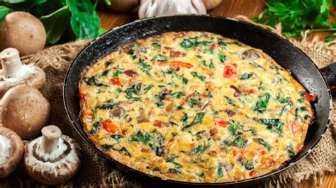 quick-and-easy-mushroom-and-tomato-frittata-starts image