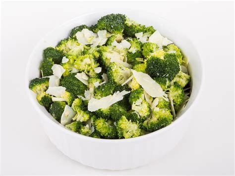 steamed-broccoli-with-olive-oil-and-parmesan-eat-this image