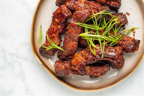 a-recipe-for-korean-sweet-and-spicy-pork-spareribs-the-spruce image