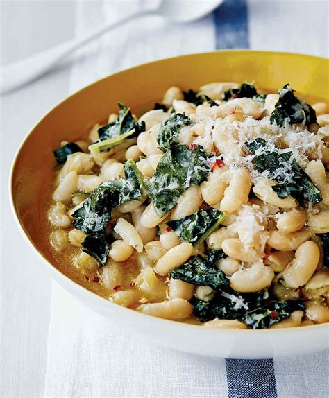 white-beans-and-tuscan-kale-leites-culinaria image