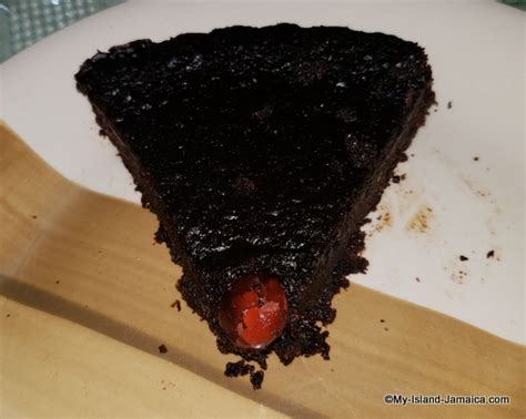 jamaican-black-cake-the-original-recipe-simple-easy image