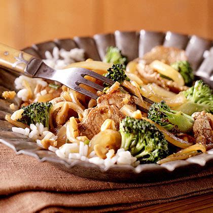 stir-fried-pork-with-broccoli-and-cashews image