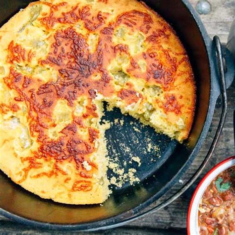 dutch-oven-cornbread-with-green-chiles-fresh-off-the image