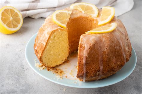 old-fashioned-pound-cake-the-traditional-recipe-for-a image