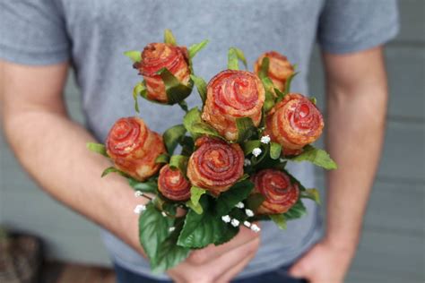 say-it-with-bacon-how-to-make-bacon-roses-jess-pryles image