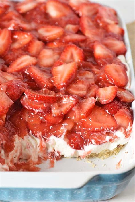 strawberry-delight-no-bake-dessert-adventures-of-mel image