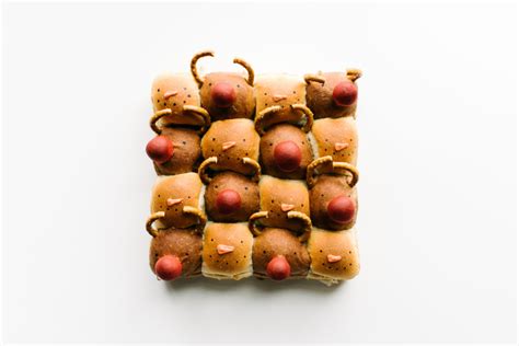 pull-apart-christmas-bread-i-am-a-food-blog image