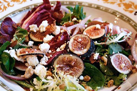fig-prosciutto-goat-cheese-salad-italian-food-forever image
