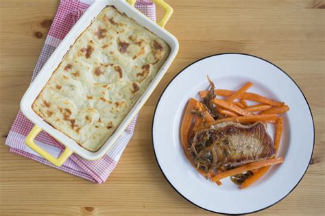 pan-seared-pork-chops-and-duchess-potatoes-meal-kit image