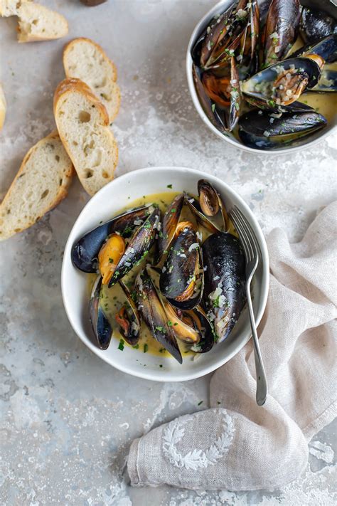 easy-mussels-with-white-wine-garlic-cream-drizzle image
