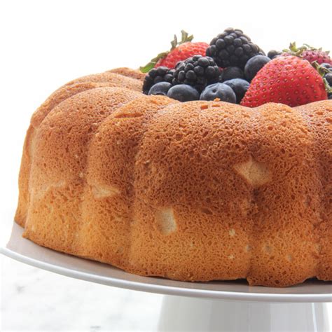 angel-food-bundt-cake-baked-by-rachel image