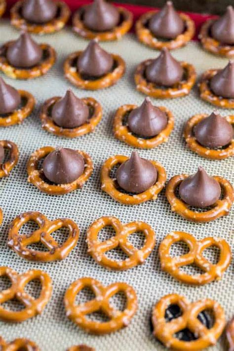 mm-pretzel-kisses-bunsen-burner-bakery image