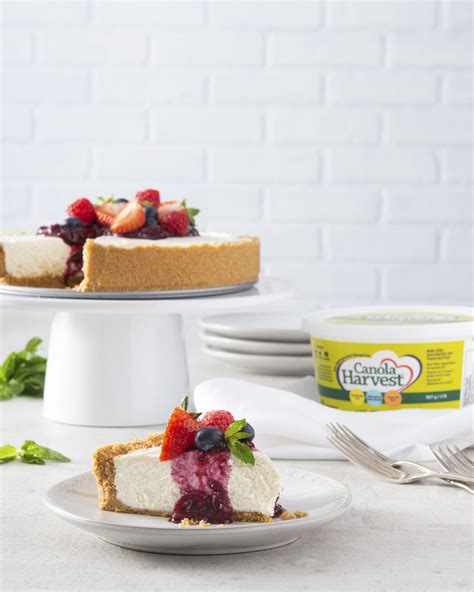 no-bake-summer-berry-cheesecake-canola-harvest image