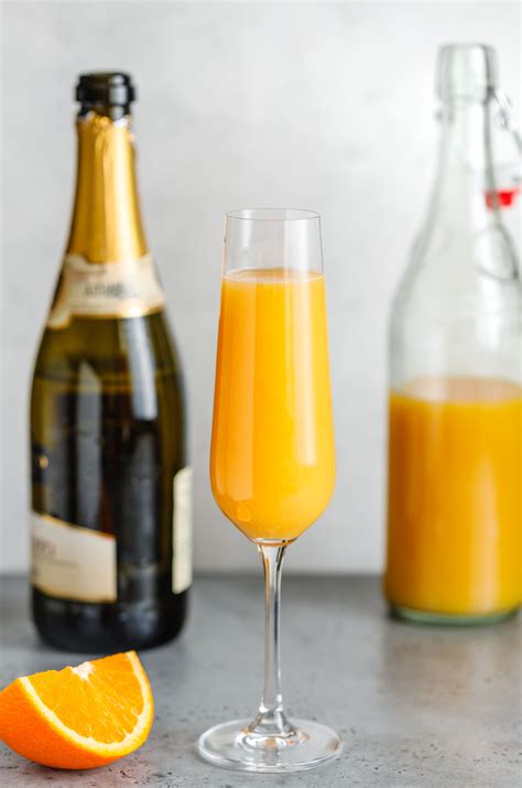 the-perfect-brunch-mimosa-recipe-the-spruce-eats image