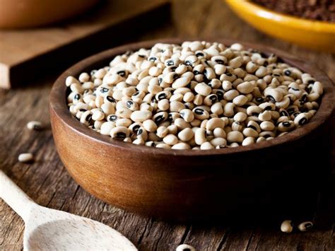 how-to-cook-black-eyed-peas-cooking-school-food image