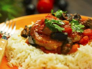 pork-chops-with-tomato-sauce-so-delicious image