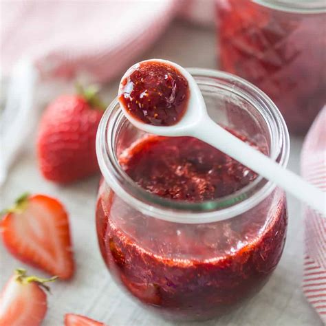 homemade-strawberry-jam-easy-recipe-no-pectin image