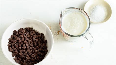 3-ingredient-chocolate-mousse-recipe-mashedcom image