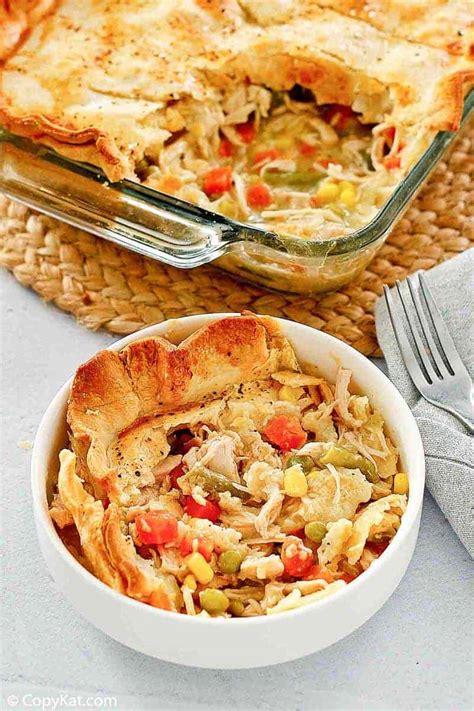 easy-chicken-pot-pie-with-frozen-vegetables-copykat image