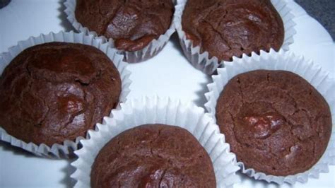 sour-cream-fudge-cupcakes-made-with-quinoa-flour image