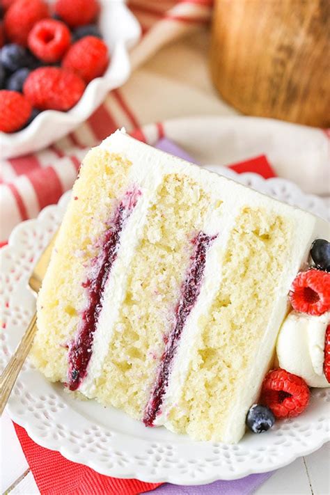 berry-mascarpone-layer-cake-the-best-fruitcake image