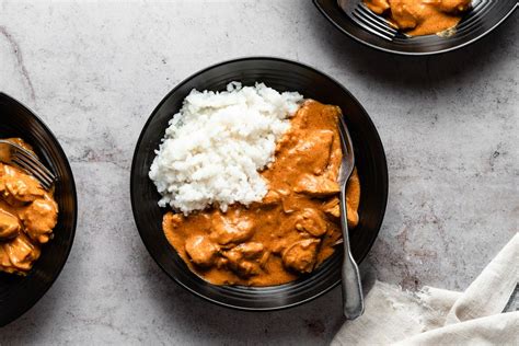 butter-chicken-recipe-with-garlic-curry-powder-the image