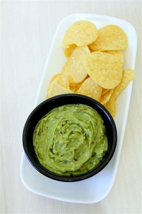 avocado-dip-recipe-indian-style-spice-up-the-curry image