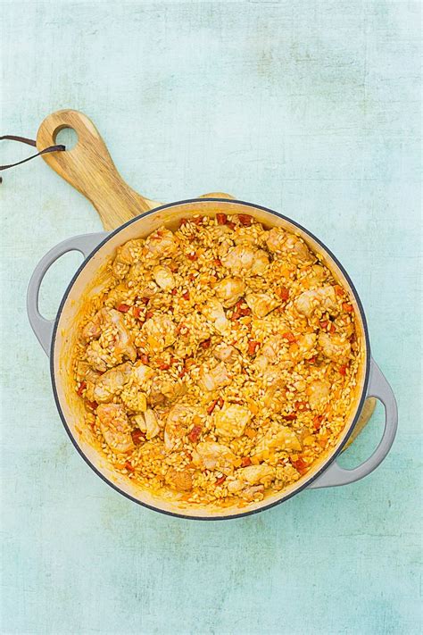 easy-chicken-and-chorizo-risotto-easy-peasy-foodie image