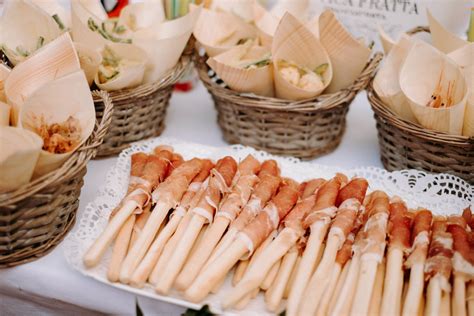 italian-wedding-banquets-traditional-italian-food-at image