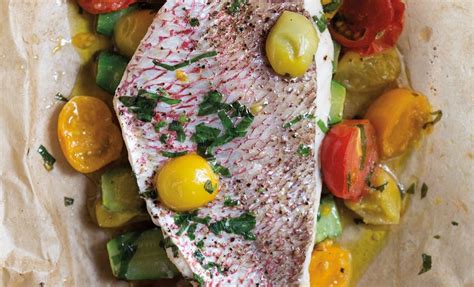 parchment-roasted-red-snapper-with-tomatoes-zucchini image