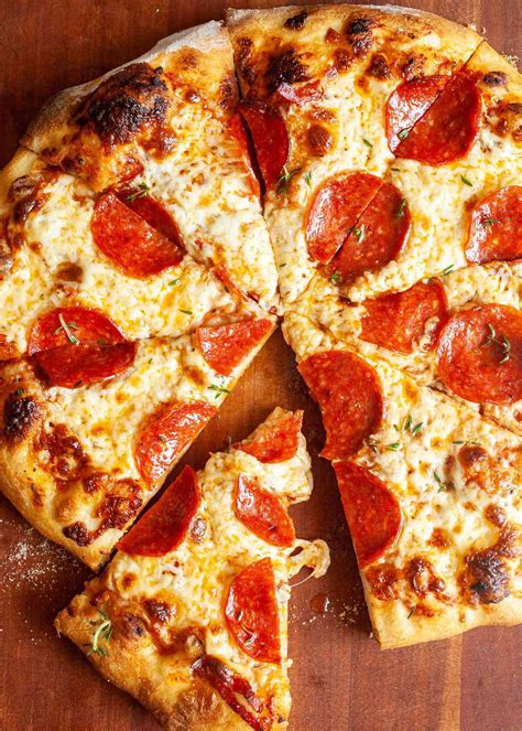 homemade-pepperoni-pizza-recipe-simply image