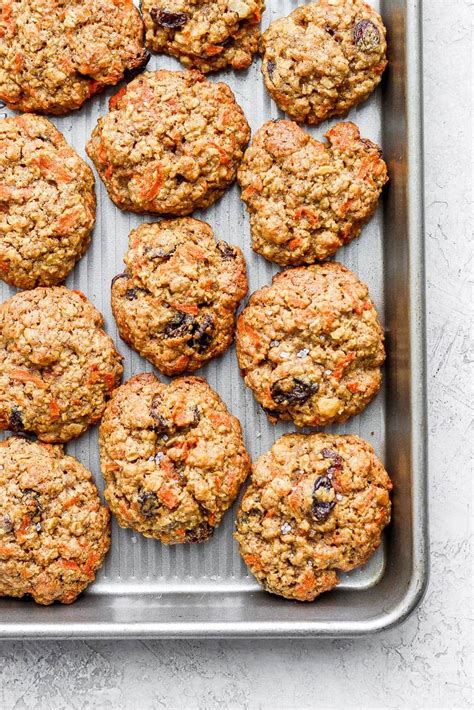 oatmeal-carrot-cake-cookies-healthy-fit-foodie-finds image