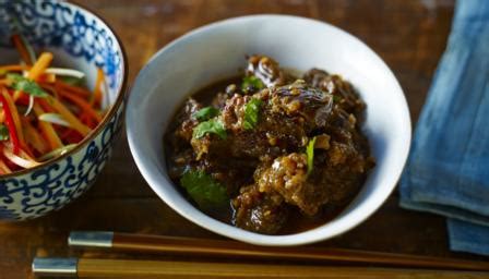braised-shin-of-beef-with-hot-and-sour-salad-recipe-bbc image