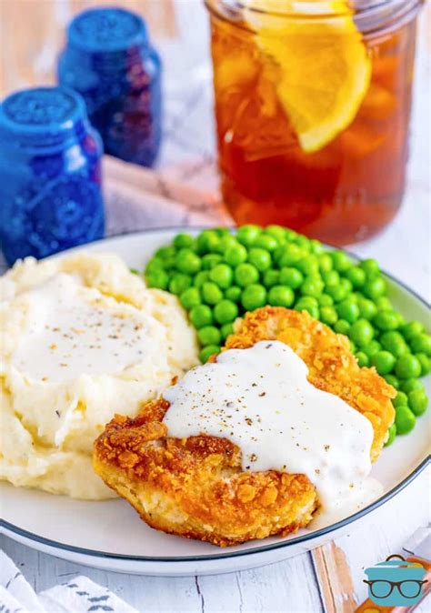 country-fried-pork-chops-and-gravy-video-the-country-cook image
