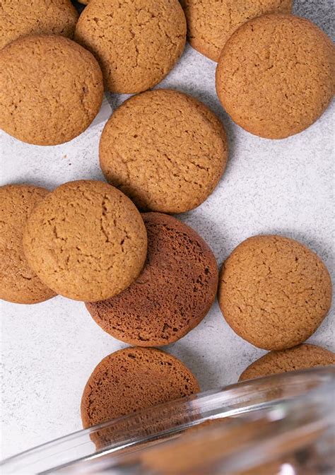 crispy-crunchy-gluten-free-gingersnaps-they-really-snap image