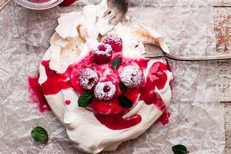 individual-raspberry-pavlovas-the-view-from image