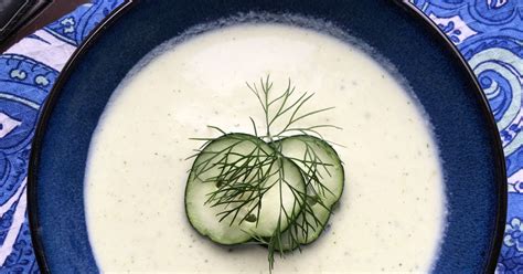 chilled-cucumber-avocado-soup-recipe-mama-likes image