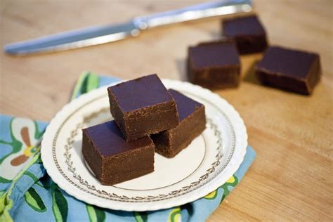 easy-sugar-free-chocolate-peanut-butter-fudge image