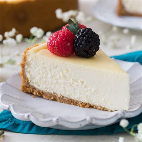 the-best-cheesecake-recipe-sugar-spun-run image
