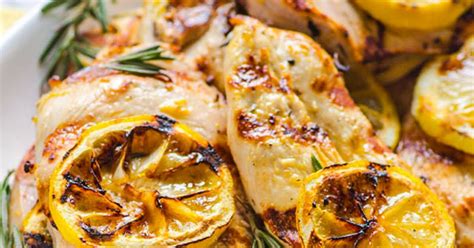 grilled-lemon-rosemary-chicken-with-green-beans image