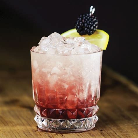 bramble-cocktail image