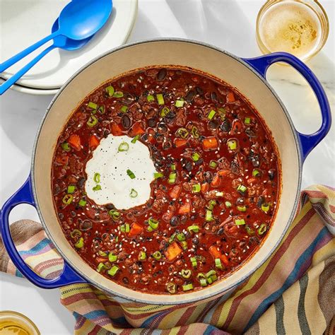 one-pot-chocolate-chipotle-beef-chili-with-black image