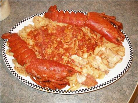 fettuccine-nests-with-lobster-sauce-cooking-with image