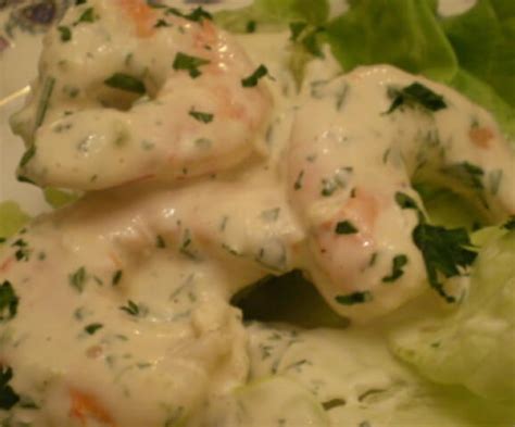 shrimp-remoulade-with-avocado image