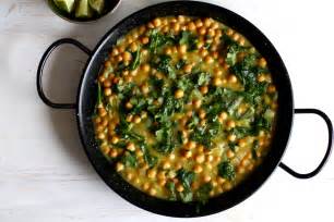golden-chickpea-curry-mild-the-antidote image
