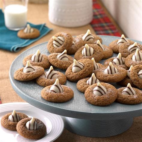 19-cookies-made-with-hershey-kisses-youll-want-to-dig image
