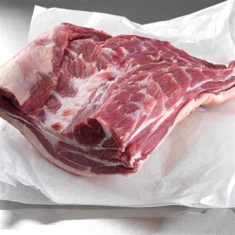 how-to-cook-lamb-shoulder-our-recipe-farmison image