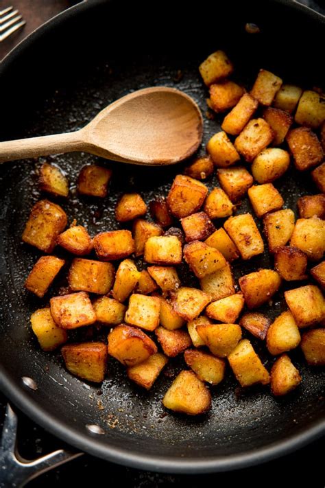 sauted-potatoes-with-garlic-nickys-kitchen-sanctuary image